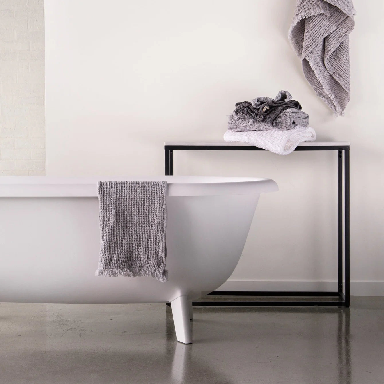 Flocca Linen Hand Towel