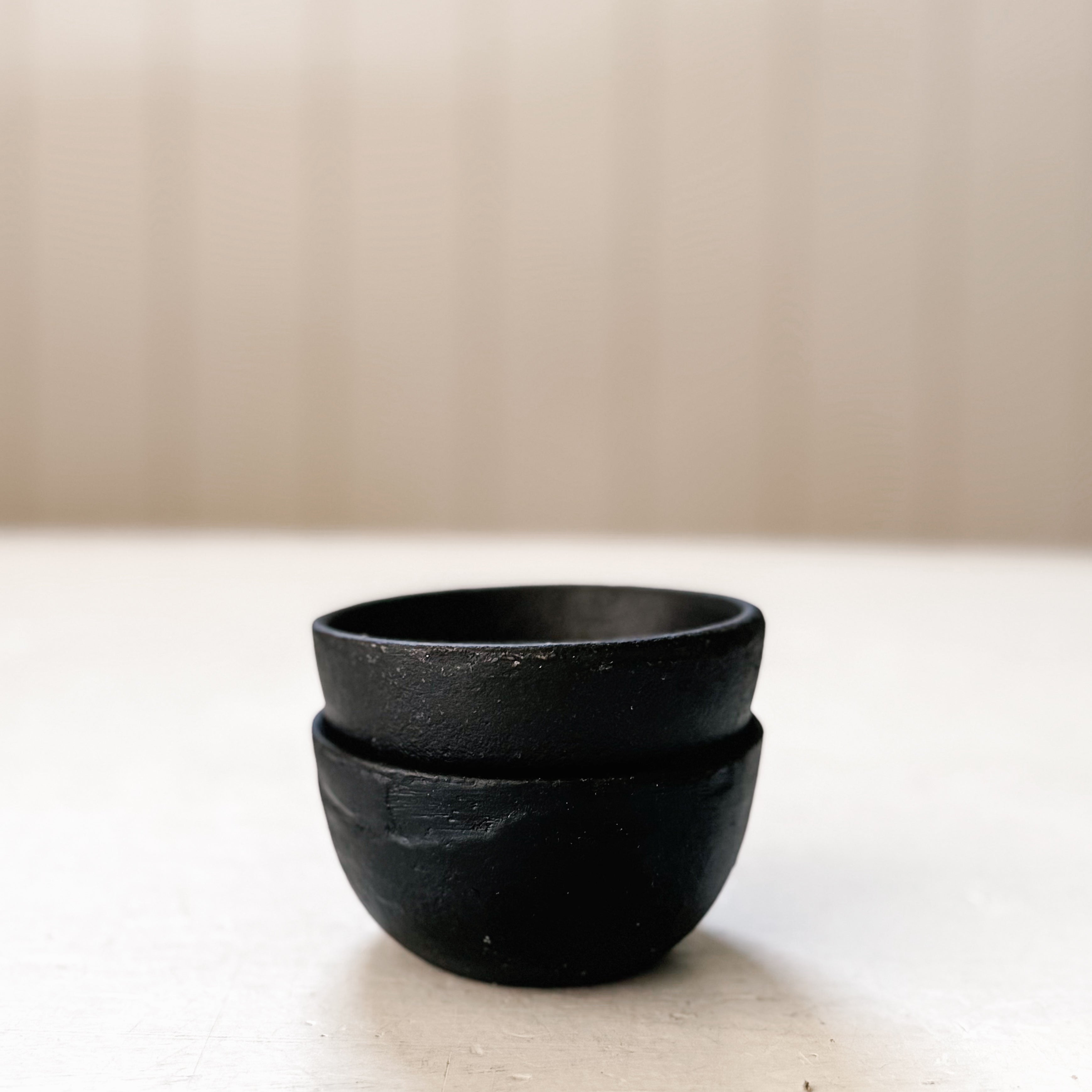 Simple Cast Iron Bowls | Assorted Sizes