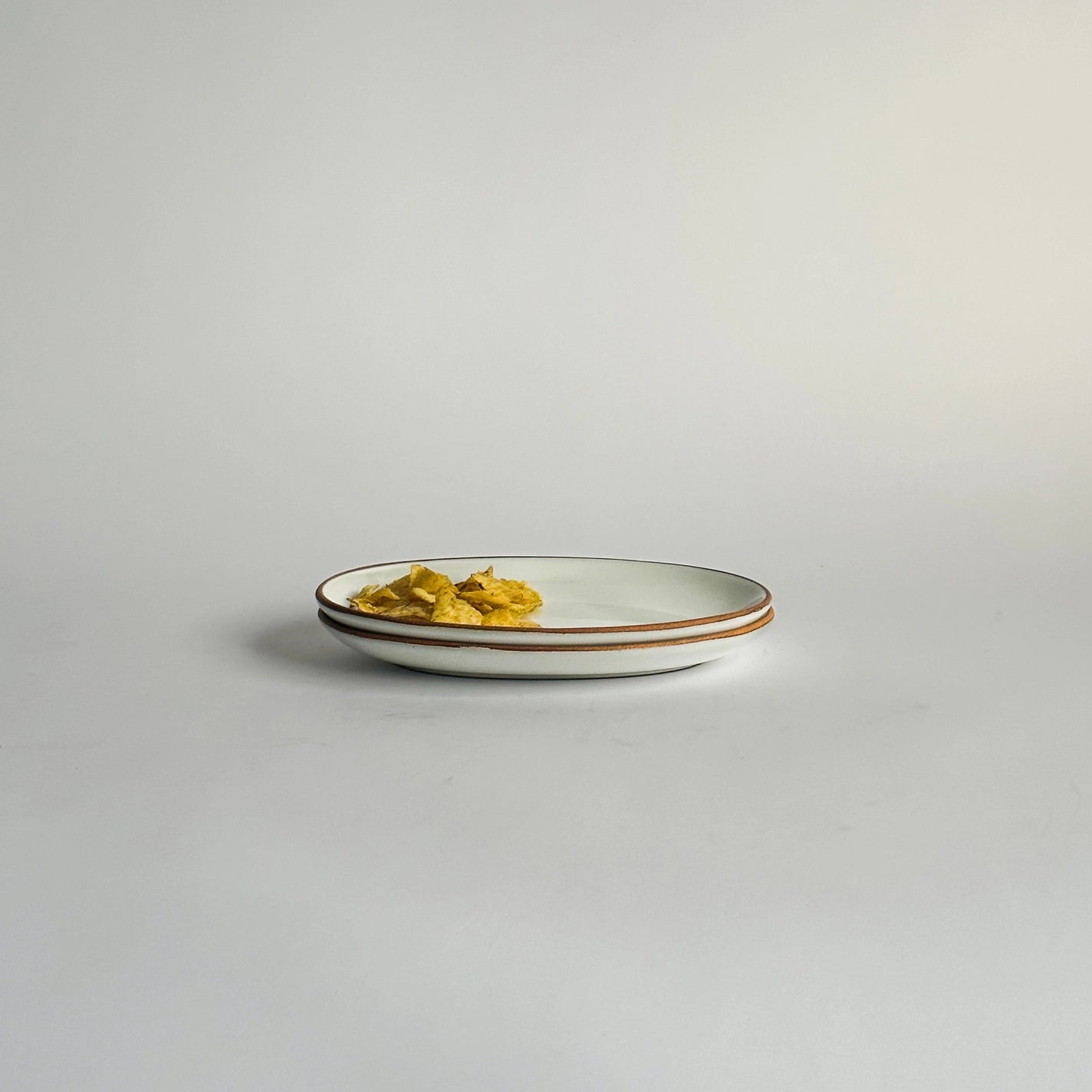 The Hosting Collection | Pacific White