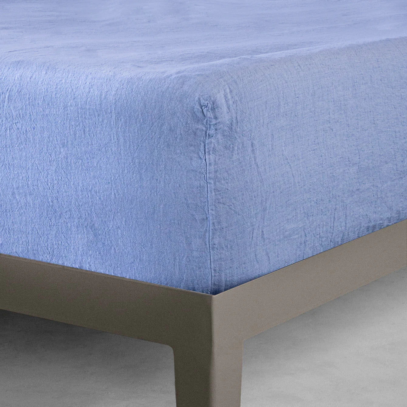 Basix Linen Fitted Sheet