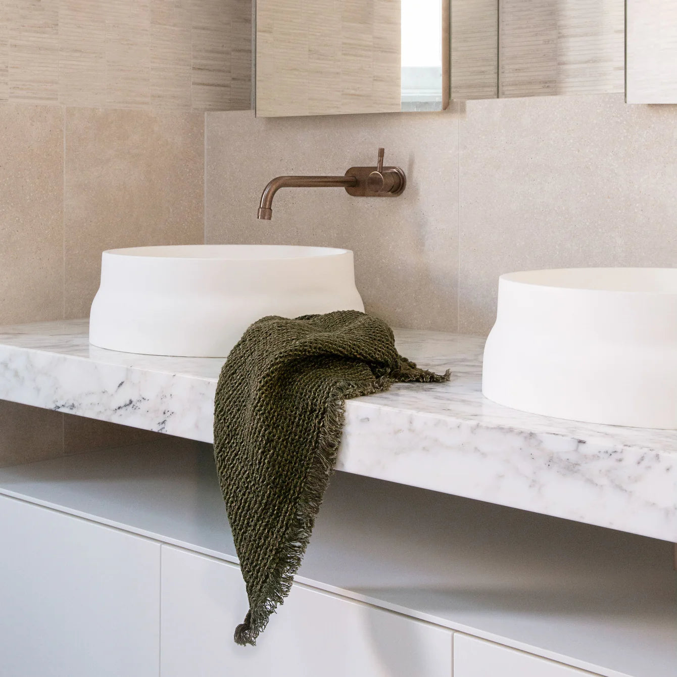 Flocca Linen Hand Towel