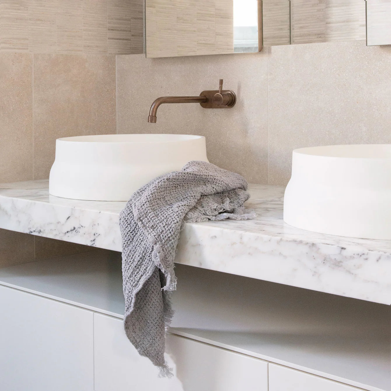 Flocca Linen Hand Towel