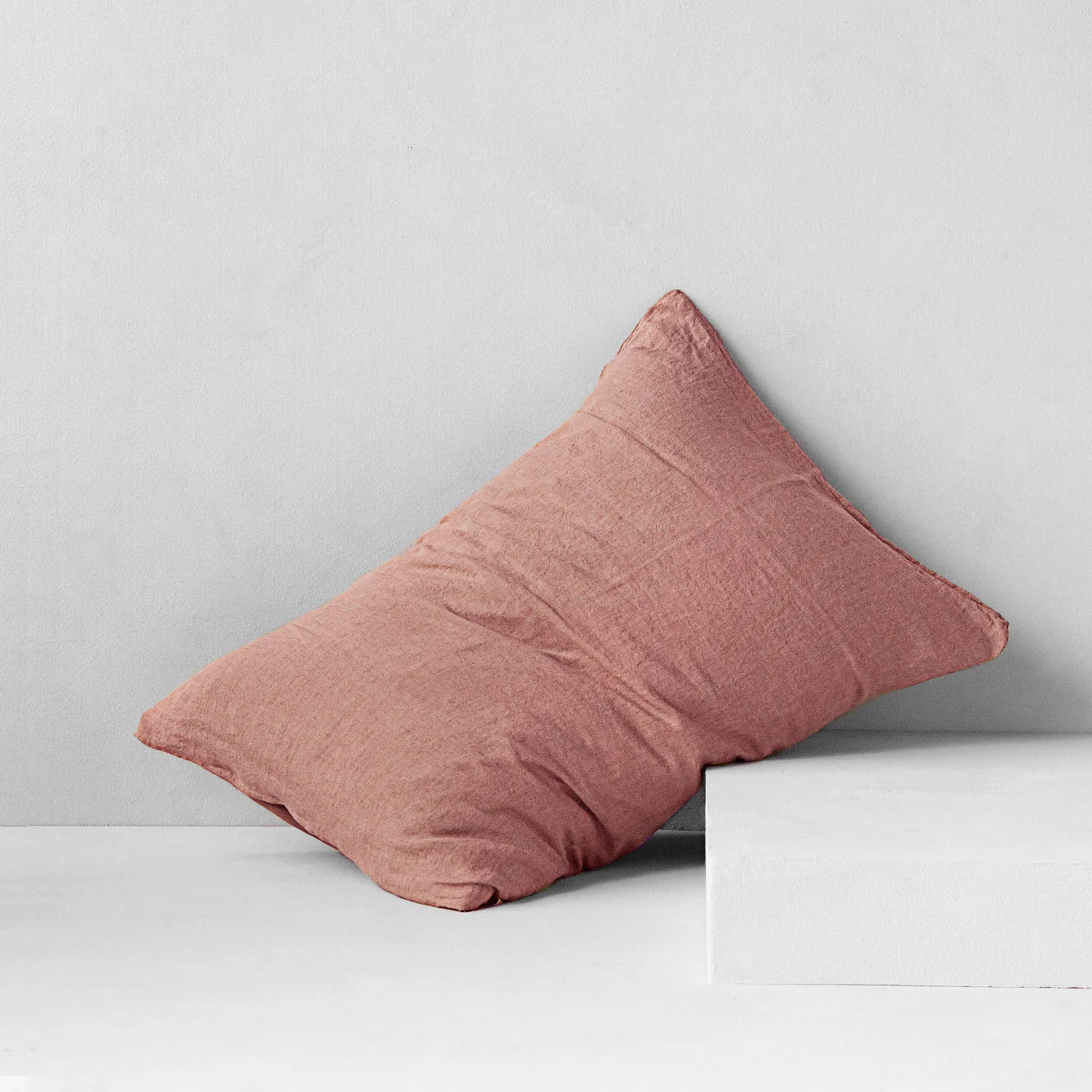 Linen Pillowcase | Basix